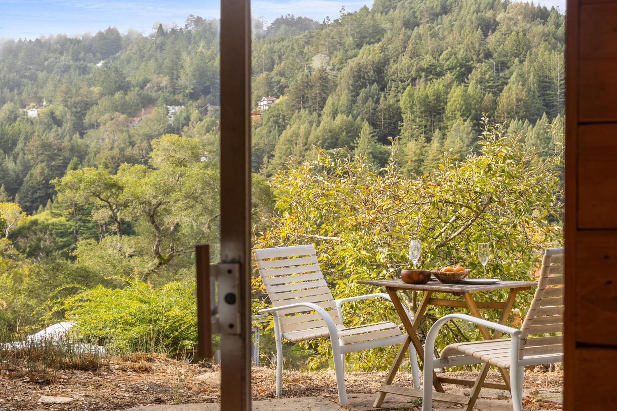 Enchanted Waterfall Sanctuary Mill Valley Exterior photo